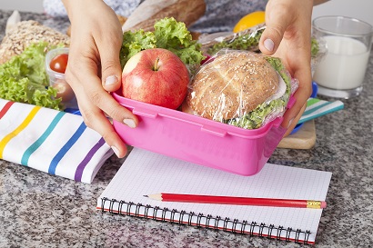School Lunch 410W Packing lunch saves you money